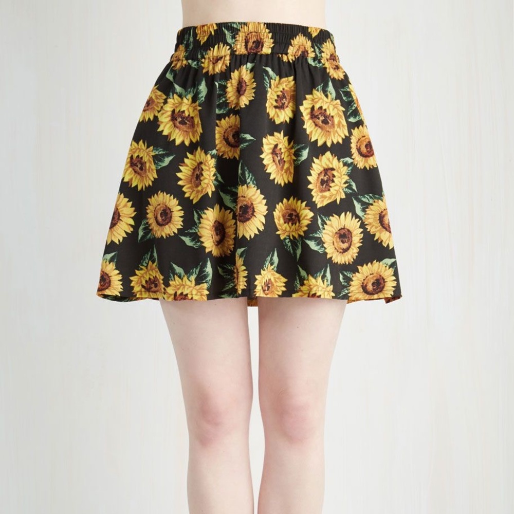 Modcloth Sunflower A-line Skirt Sz large